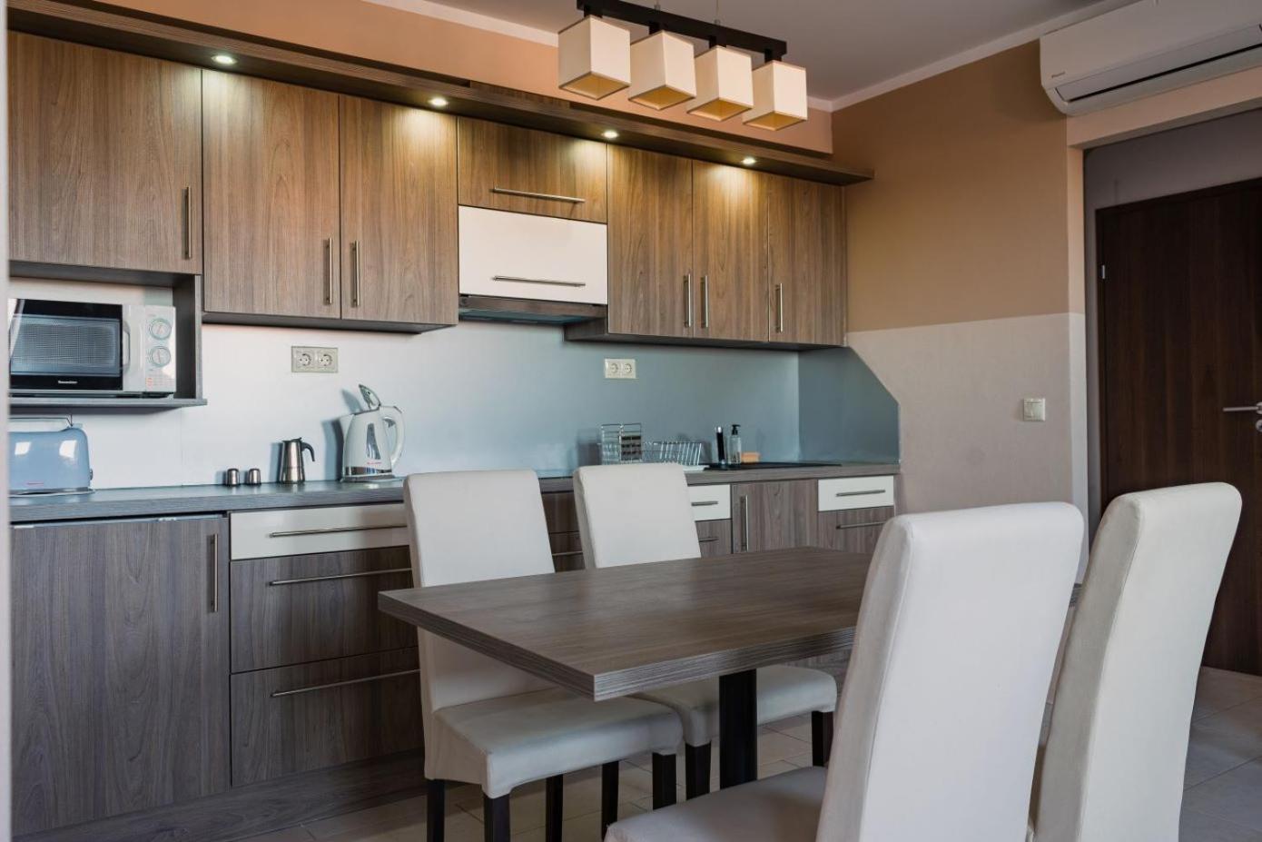 Zafir Apartman Sárvár Εξωτερικό φωτογραφία