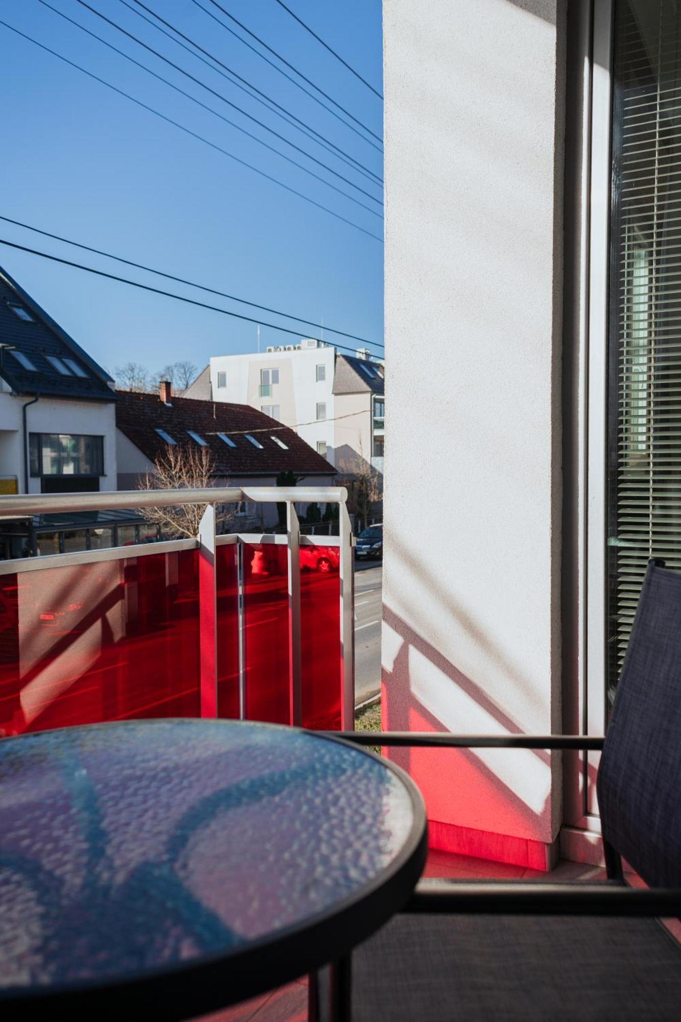 Zafir Apartman Sárvár Εξωτερικό φωτογραφία