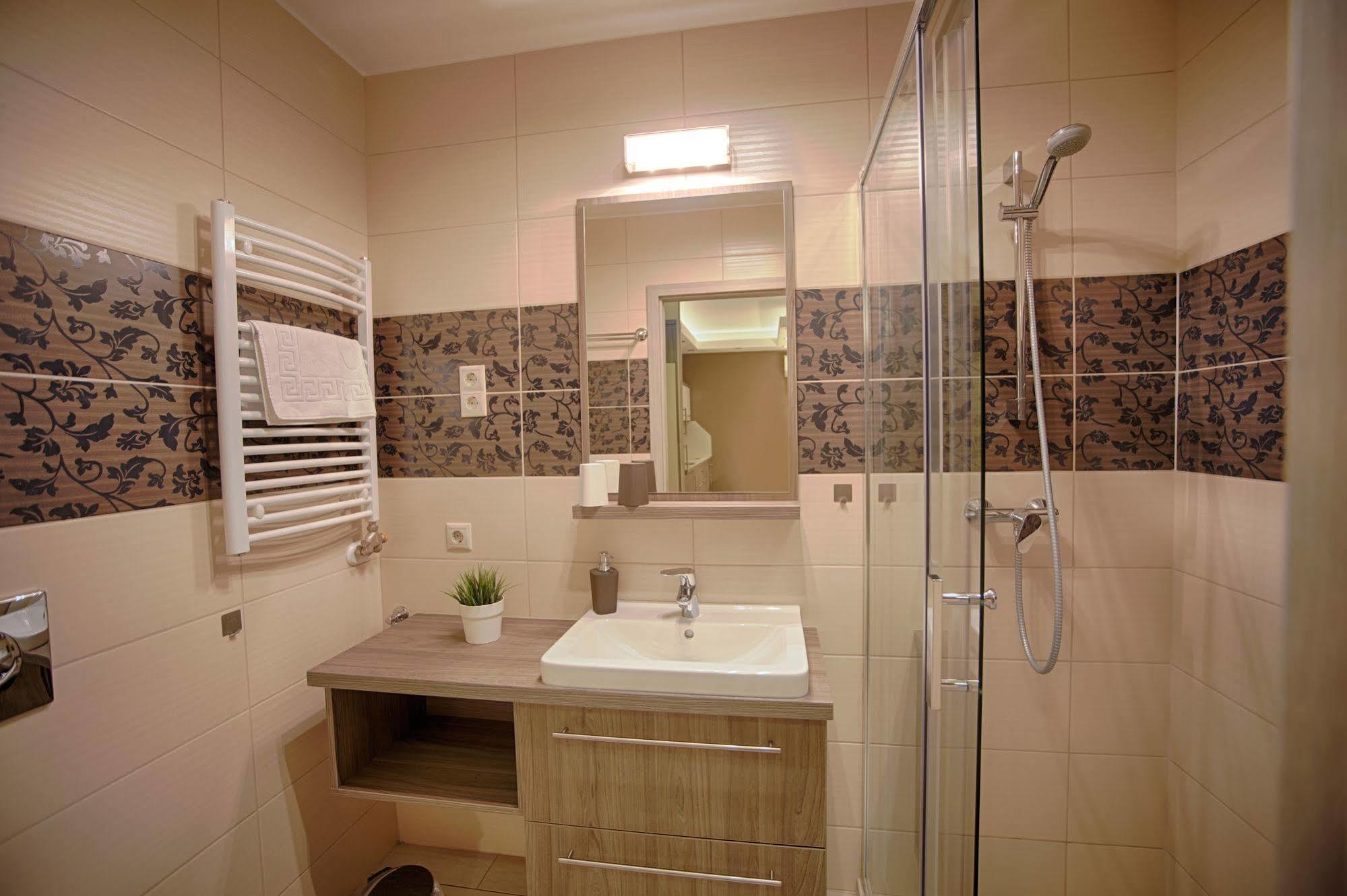 Zafir Apartman Sárvár Εξωτερικό φωτογραφία